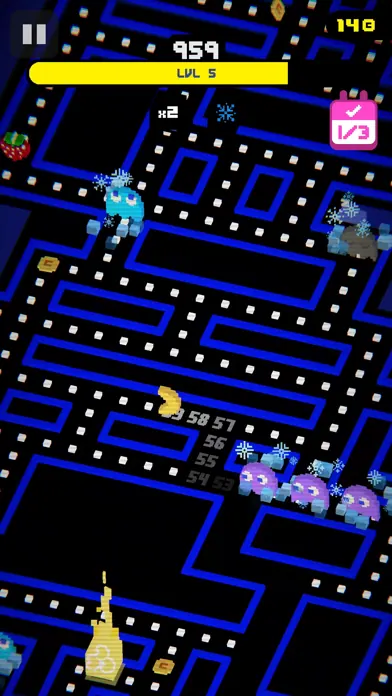 PAC-MAN 256 - Endless Maze screenshot 1