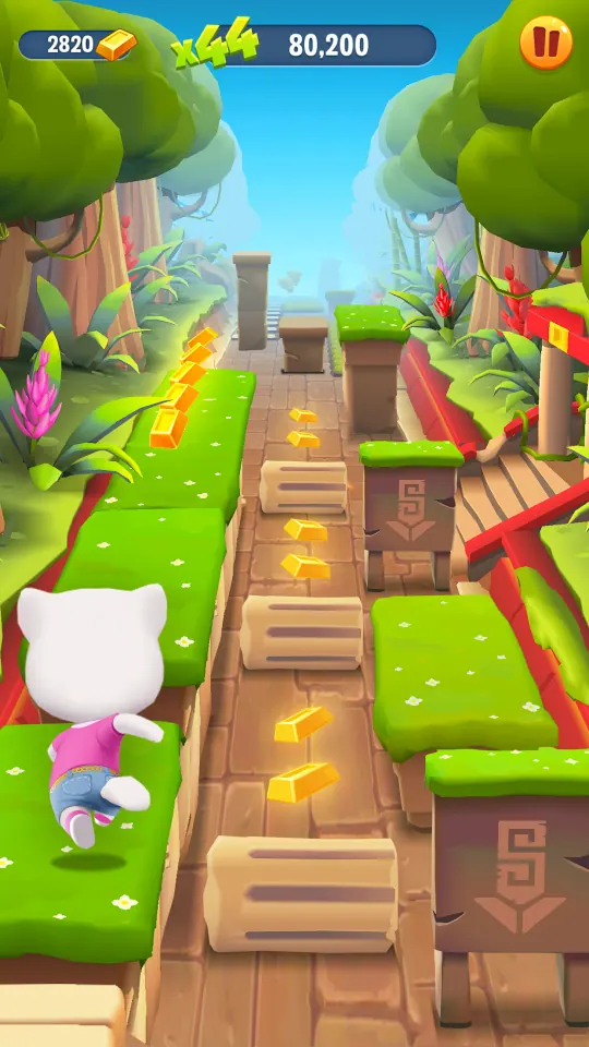 Talking Tom Gold Run screenshot 14